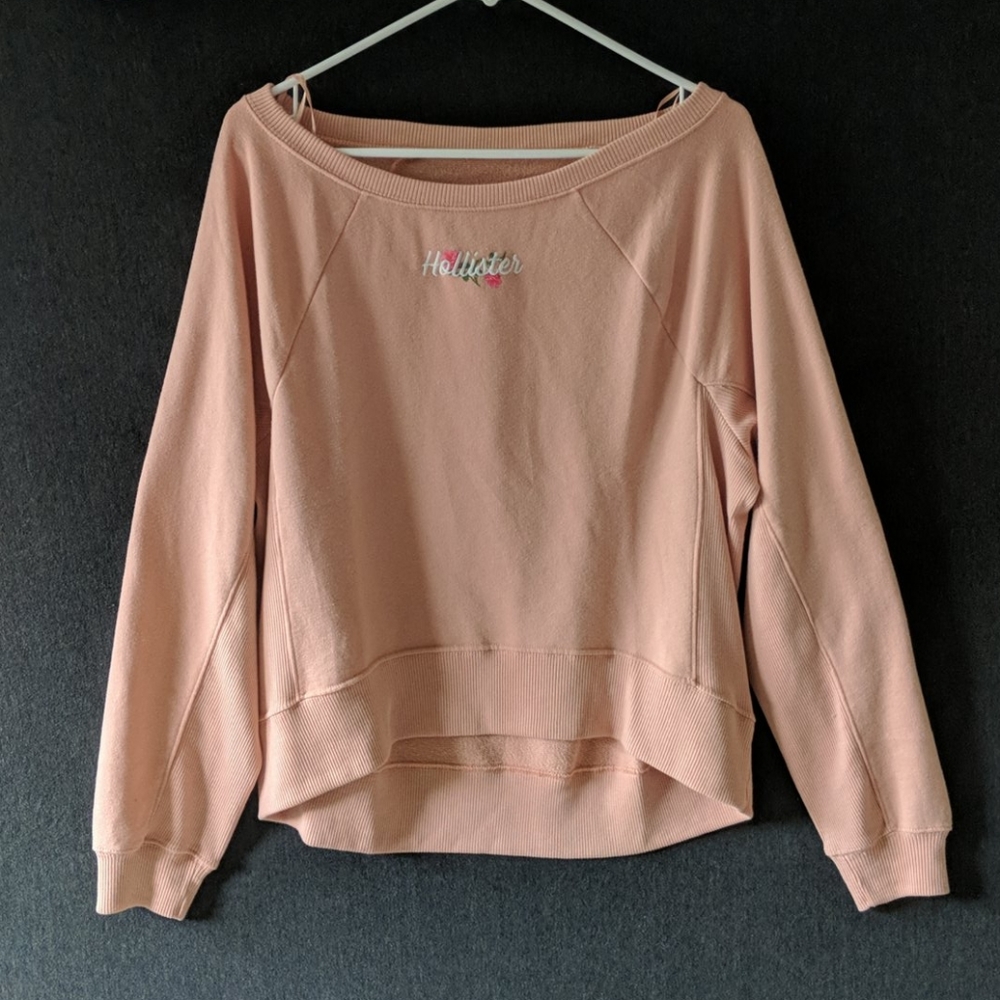 NWT Hollister Sweatshirt